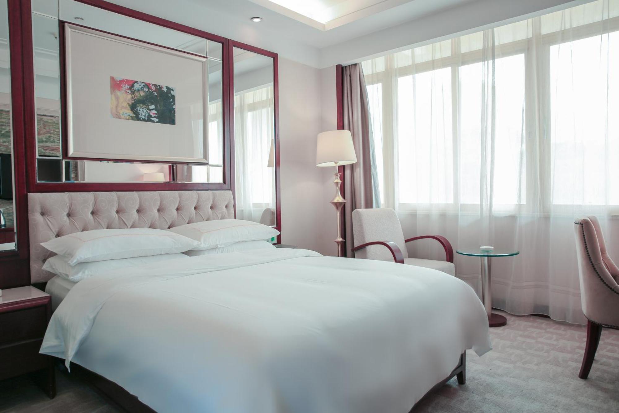 Hotel Ramada Shenzhen Baoan Exterior foto
